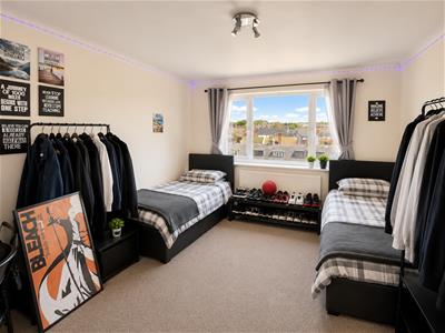 Picture 12